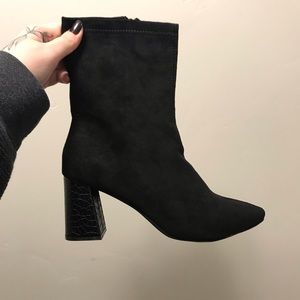 Womens Ankle Boots Pointed Toe Boots Side Zipper Chunky High Heel Booties